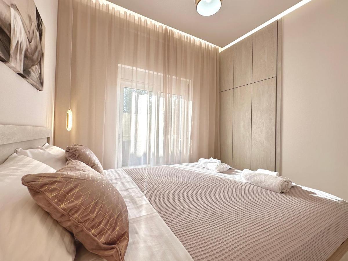 Seaside Deluxe Apartment Ialysos  Luaran gambar